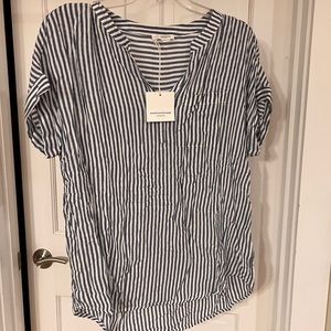 Beach Lunch Lounge cut sleeve top